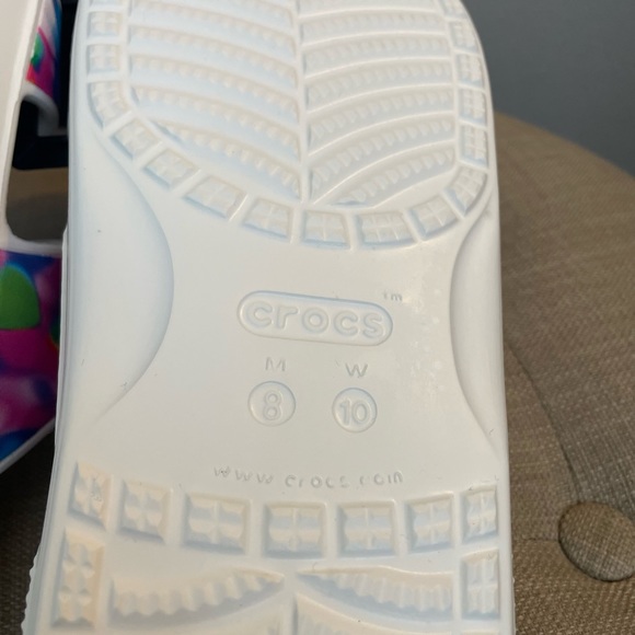 Crocs Solarized Multicolor Sandals - Size 10 - Picture 10 of 11